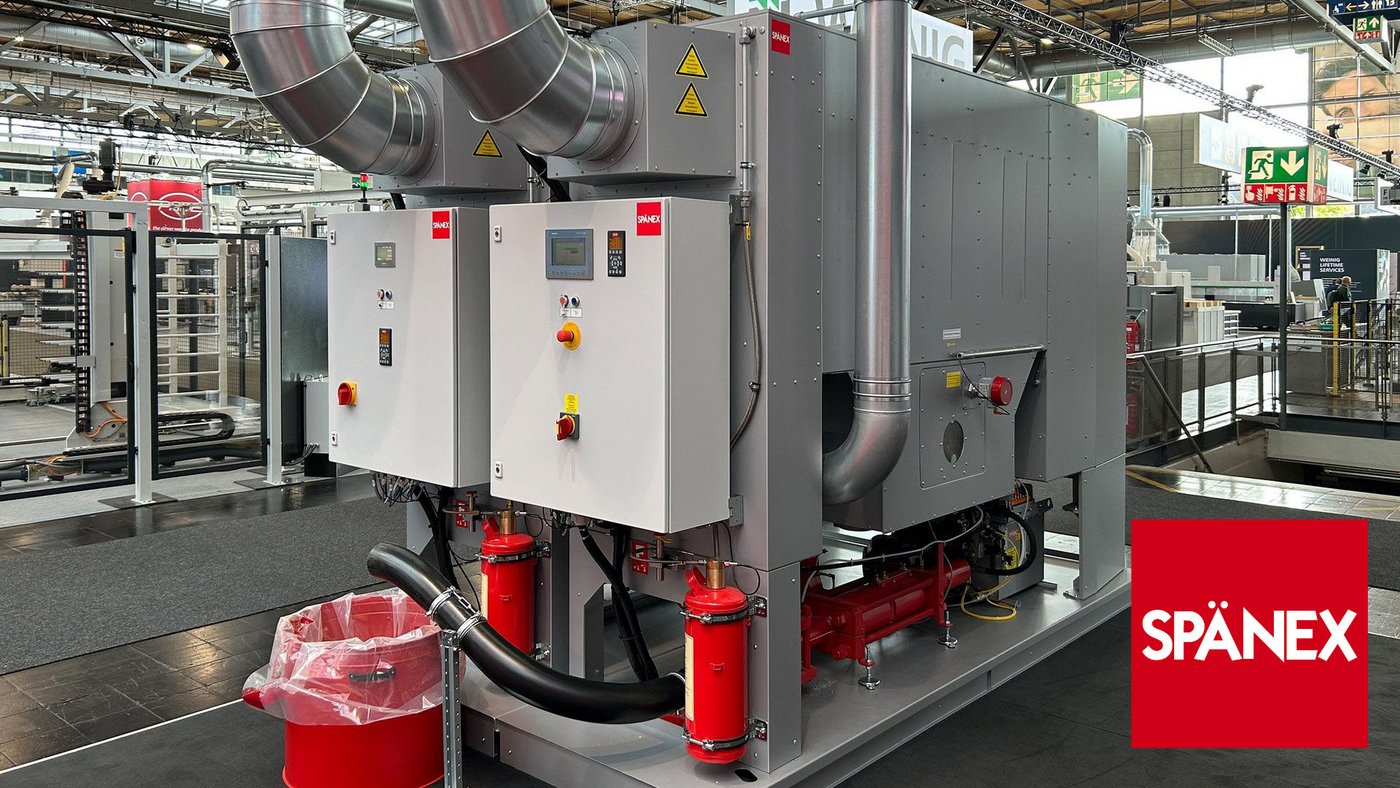 [Translate to Chinesisch:] 2x SMU100 Batterie mit SHB Brikettierpresse-LIGNA2025